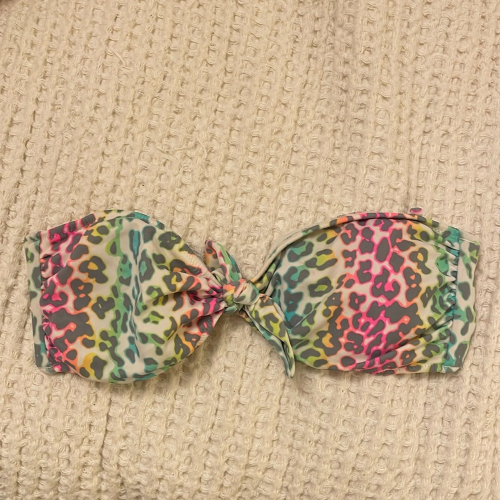 Victoria’s Secret Leopard Print Bikini Top